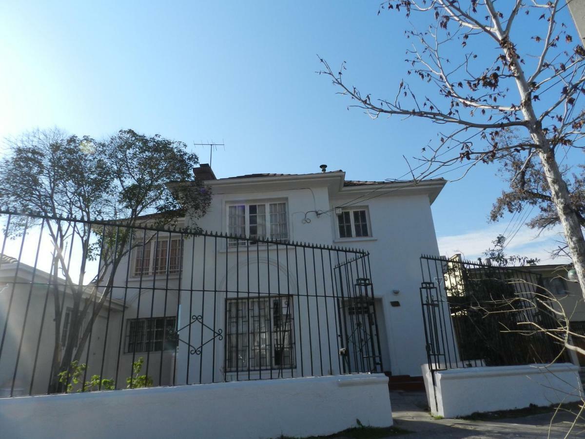 Hostal Estadio Nacional سانتياغو المظهر الخارجي الصورة